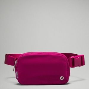 NWT Lululemon Belt Bag